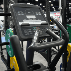 Commercial Elliptical Trainer - LED Screen - Muscle D Fitness -  Cardio Machine - Standalone
