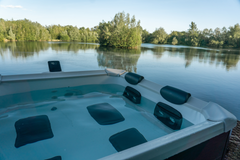 Zoppinh MSPA OSLO rame Series hot tub and spa with built-in seating and jets, shown in a modern outdoor setting.